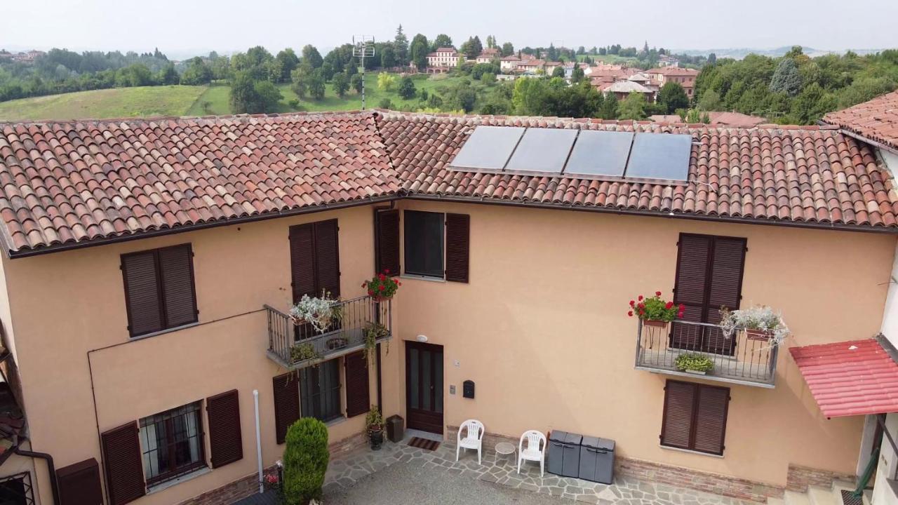 Casa Graziella- Appartamenti Vacanze Portacomaro Экстерьер фото